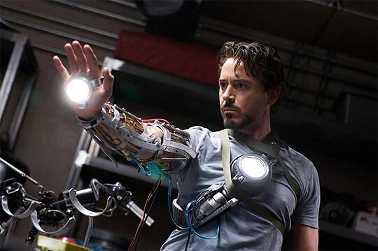 tony-stark-robert-downey-jr-outracoisa