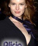 alicia-witt-capa-outracoisa alicia witt capa outracoisa 125x150 Alicia Witt